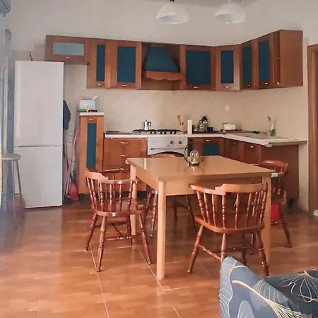 Tra I Giardini Della Scalinata Di San Gennaro Διαμέρισμα Νάπολη